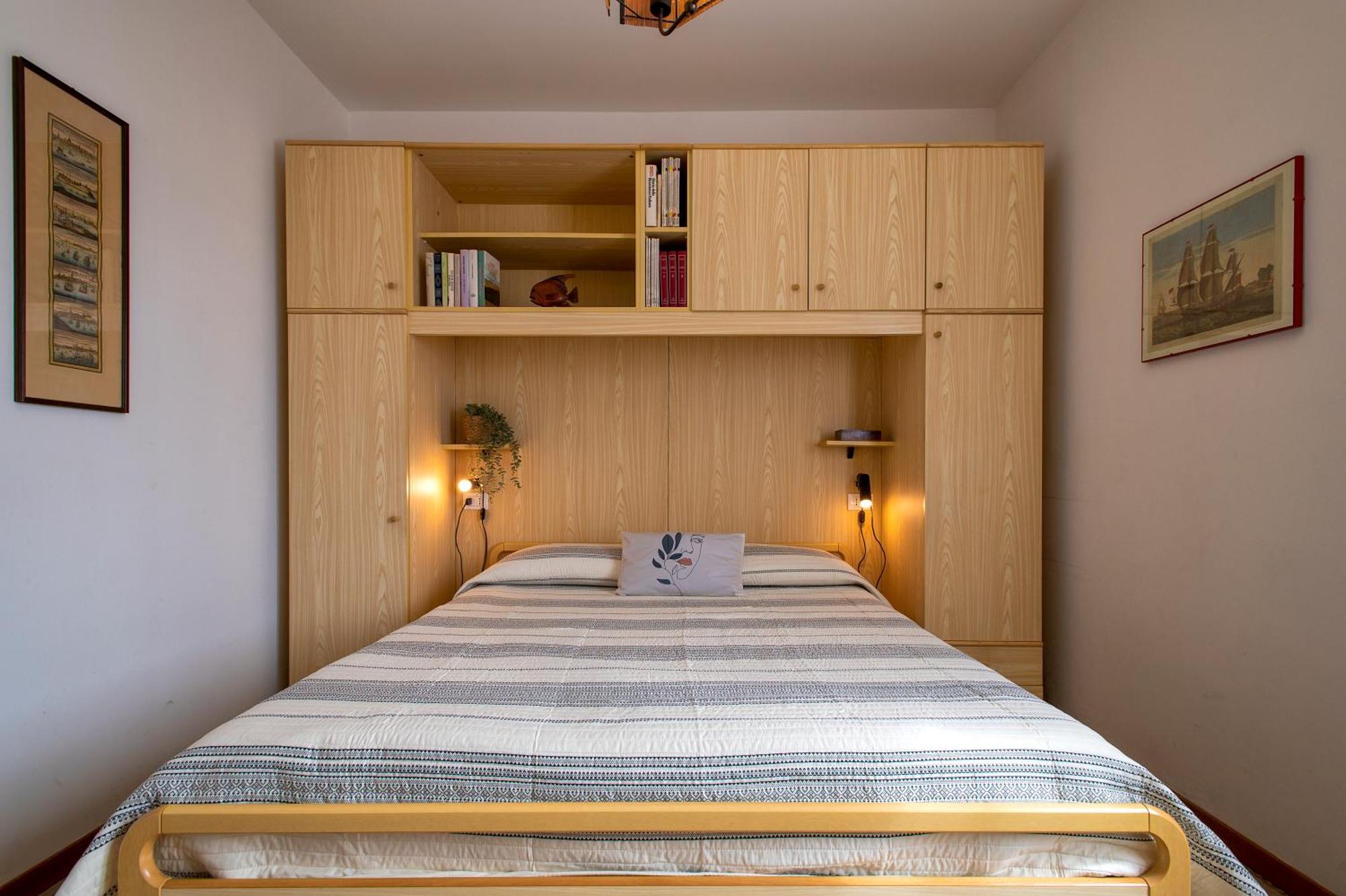 Seaside Serenity Flat With Terrace! Appartamento *